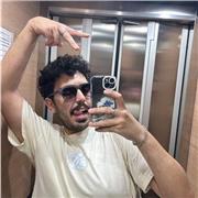 Doy clases de Francés. Soy medio nativo, ya que el frances es mi segunda lengua